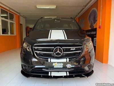 Usado Mercedes Vito 135 HP (99 kW) 2018 Preto Van