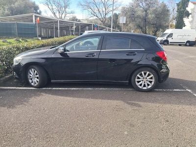 Usado 2014 Mercedes A180 Style Sedan | € 13.000 (Preço justo)