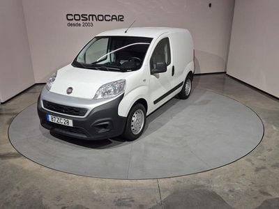 Branco Usado 2019 Fiat Fiorino Monovolume | € 9.700 (Preço justo)