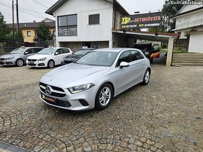 Usado Mercedes A180 Style 116 HP (85 kW) 2020 Cinza