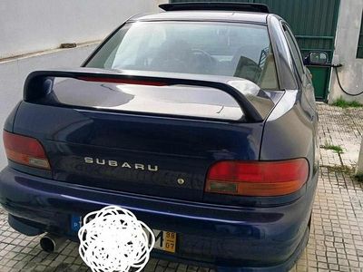 Azul Usado 1998 Subaru Impreza Sedan | € 23.000