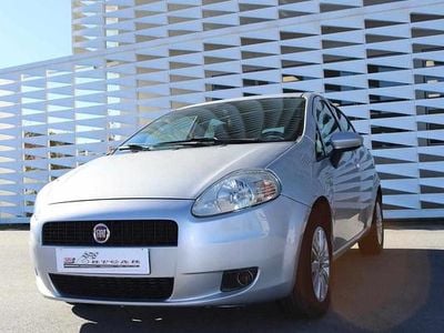 Cinzento Usado 2010 Fiat Grande Punto Citadino | € 4.950 (Preço justo)