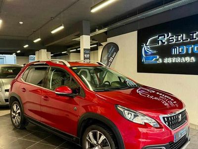 Usado Peugeot 2008 82 HP (60 kW) 2018 Vermelho SUV