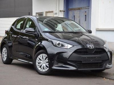 Usado 2021 Toyota Yaris Sedan | € 14.200 (Bom preço)