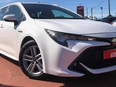 Usado Toyota Corolla Comfort 122 HP (89 kW) 2021 Branco Carrinha