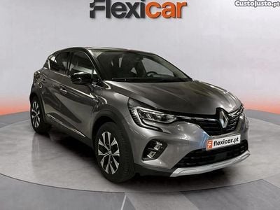 Cinza Usado 2023 Renault Captur Techno SUV | € 16.990 (Bom preço)