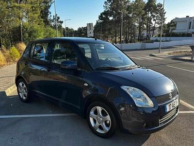 Azul Usado 2005 Suzuki Swift | € 5.500 (Preço elevado)