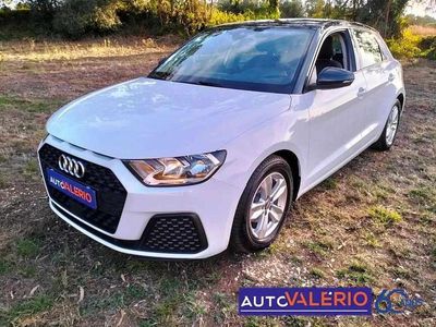 Usado Audi A1 Sportback Advanced 95 HP (69 kW) 2019 Branco Citadino