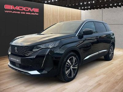 Usado Peugeot 5008 Allure 130 HP (95 kW) 2024 Preto SUV
