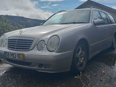 usado Mercedes E270 177cv de 2001 e 120.000kms