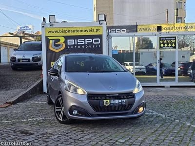 Usado Peugeot 208 GT-line 110 HP (80 kW) 2019 Cinza Citadino