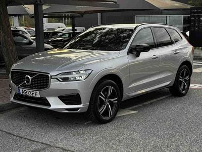 Cinzento Usado 2020 Volvo XC60 R-Design SUV | € 39.900 (Preço justo)