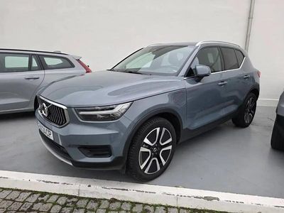 Usado Volvo XC40 Inscription 261 HP (191 kW) 2022 Cinzento SUV