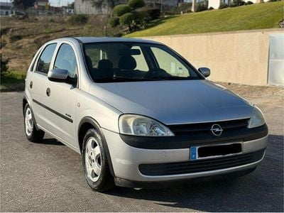 Usado 2001 Opel Corsa Sedan | € 1.999 (Preço justo)