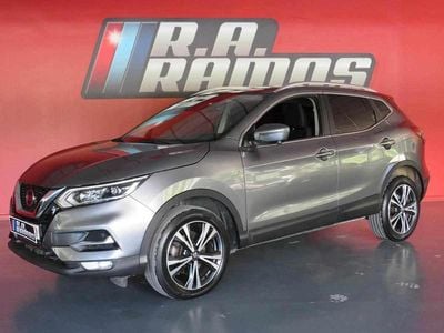 Cinzento Usado 2020 Nissan Qashqai N-Connecta SUV | € 22.500 (Preço justo)