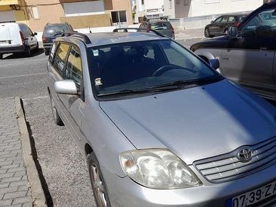 Usado 2004 Toyota Corolla Sedan | € 4.000 (Bom preço)