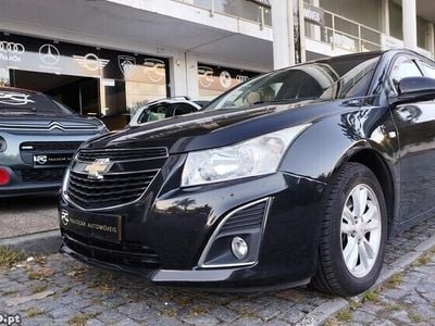 Usado Chevrolet Cruze LTZ 130 HP (95 kW) 2012 Preto Carrinha