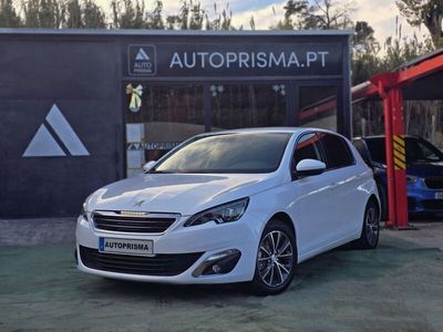 Branco Usado 2015 Peugeot 308 Allure | € 10.990 (Preço elevado)