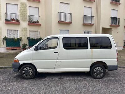 Usado Toyota HiAce 2003 Monovolume