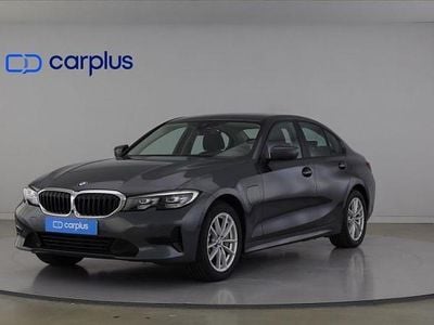 BMW 330e