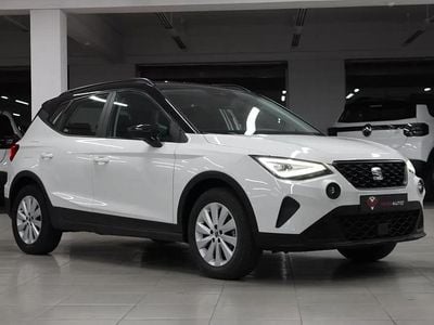 Usado Seat Arona Style 90 HP (66 kW) 2022 Branco SUV