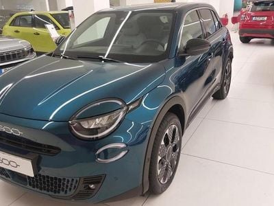 Verde Novo 2025 Fiat 600 La Prima SUV | € 25.500 (Preço justo)