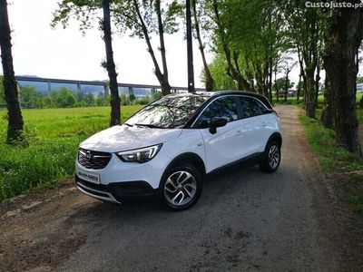 Usado Opel Crossland X Innovation 120 HP (88 kW) 2019 Branco SUV