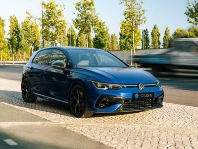 Azul Usado 2023 VW Golf VIII R | € 53.500