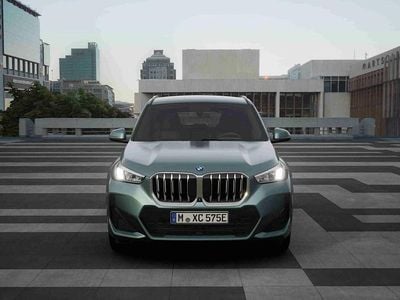 Verde Novo 2025 BMW X1 Luxury Line SUV | € 58.400