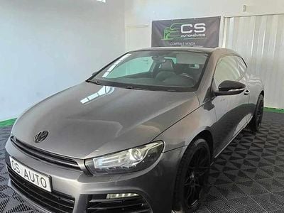 Usado VW Scirocco 140 HP (102 kW) 2012 Cinzento Coupé