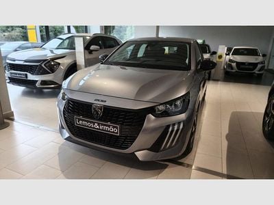 Cinzento Usado 2025 Peugeot e-208 Citadino | € 28.990