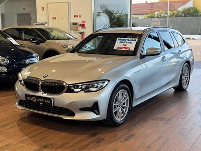Cinza Usado 2021 BMW 320 Carrinha | € 28.650 (Preço justo)