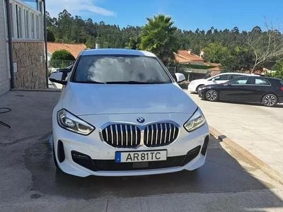 Usado BMW 116 Comfort Edition 116 HP (85 kW) 2022 Branco Citadino