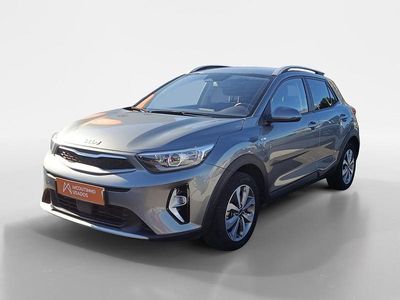 Cinza Usado 2024 Kia Stonic SUV | € 17.391 (Preço justo)