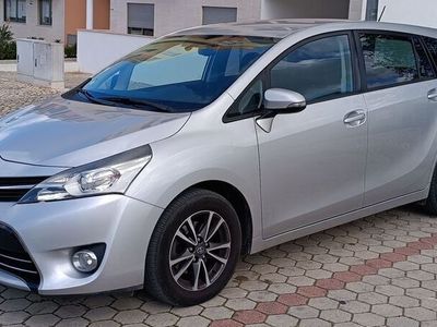 usado Toyota Verso 7 Lugares 2.0D4D