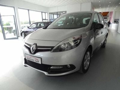 Usado Renault Scénic III 110 HP (80 kW) 2016 Cinzento Monovolume