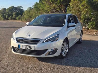 Branco Usado 2014 Peugeot 308 | € 12.490 (Preço elevado)