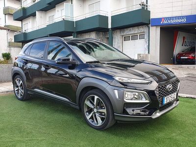 Usado Hyundai Kauai Premium 120 HP (88 kW) 2020 Preto SUV