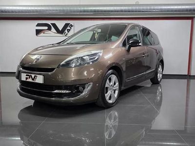 Castanho Usado 2012 Renault Grand Scénic III Bose Edition Monovolume | € 10.990 (Preço elevado)