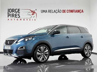 Usado Peugeot 5008 131 HP (96 kW) 2019 Azul Citadino