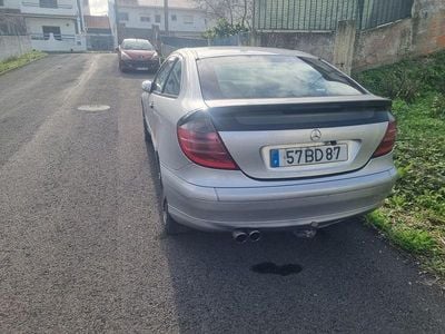 Usado 2003 Mercedes C220 Coupé | € 3.000