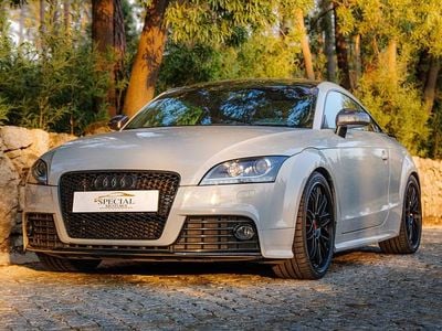 Cinza Usado 2009 Audi A4 Coupé | € 23.750