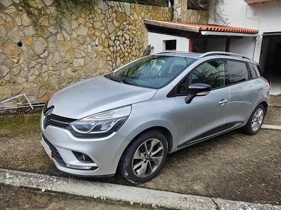 Cinzento Usado 2018 Renault Clio GrandTour Carrinha | € 9.300 (Bom preço)