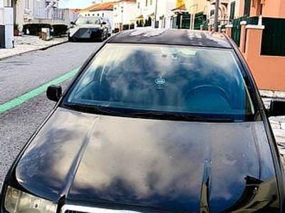 Usado 2003 Skoda Fabia Sedan | € 1.400 (Bom preço)