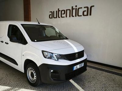 Branco Usado 2021 Peugeot Partner Premium Monovolume | € 14.900 (Preço justo)