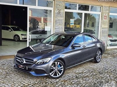 Cinza Usado 2017 Mercedes C350e Sedan | € 20.950