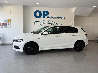 Usado Fiat Tipo Lounge 95 HP (69 kW) 2019 Branco Sedan