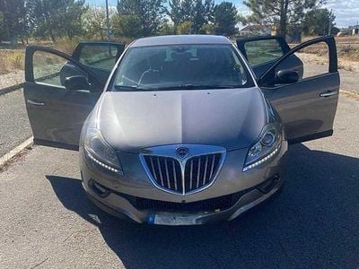 Usado Lancia Delta 120 HP (88 kW) 2008 Citadino