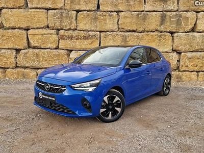 Azul Usado 2022 Opel Corsa-e Elegance Citadino | € 18.950 (Preço justo)