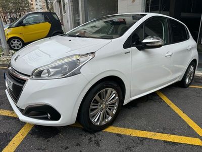 usado Peugeot 208 1.2 PureTech Style